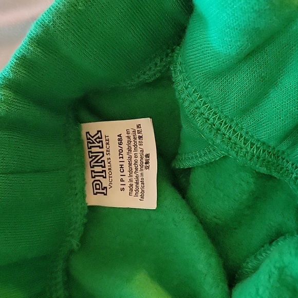 Victoria's Secret Pink 2 Piece Jogger Set - Picture 4 of 4